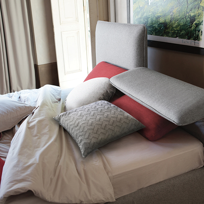 FIBRE GUARD - Quilts warm Cushion